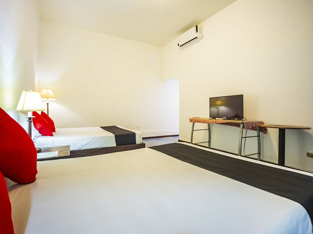 Фото Antique Hotel Boutique Santa Lucía