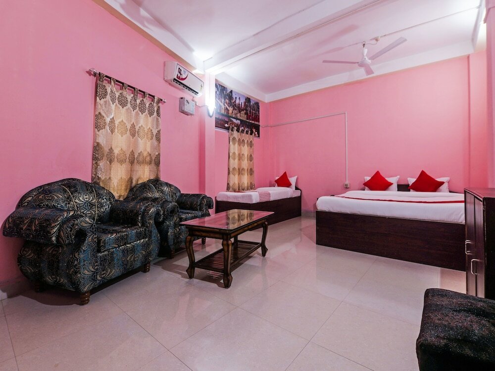 Фото Oyo 17255 Hotel Kanika Inn