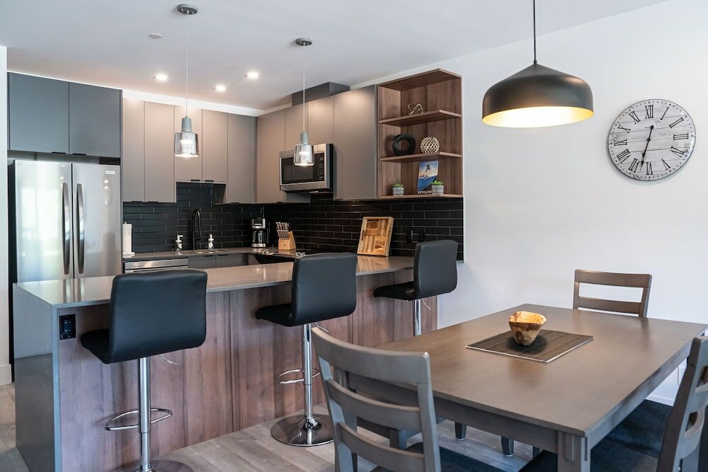 Фото Alpine Haven by Revelstoke Vacations