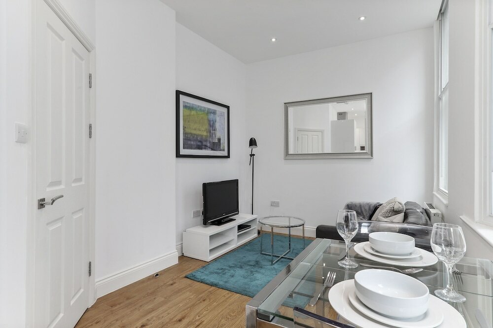 Фото Cosy 1 Bed Apartment by Liverpool Street