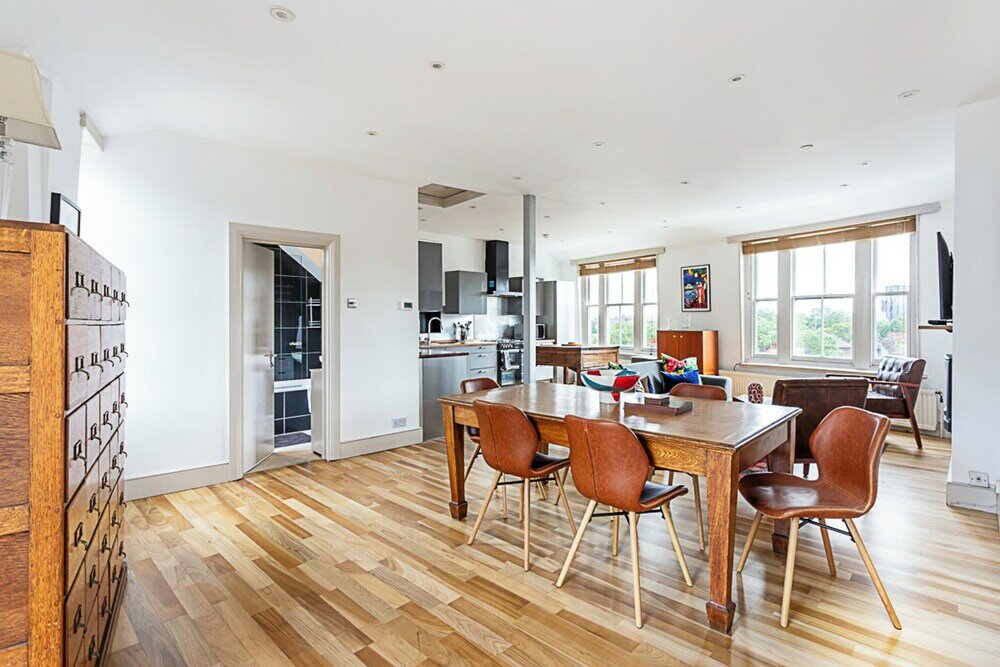 Фото Contemporary Open Plan Penthouse