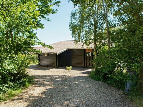 Гостиница Peaceful Holiday Home in Hemmet near Sea