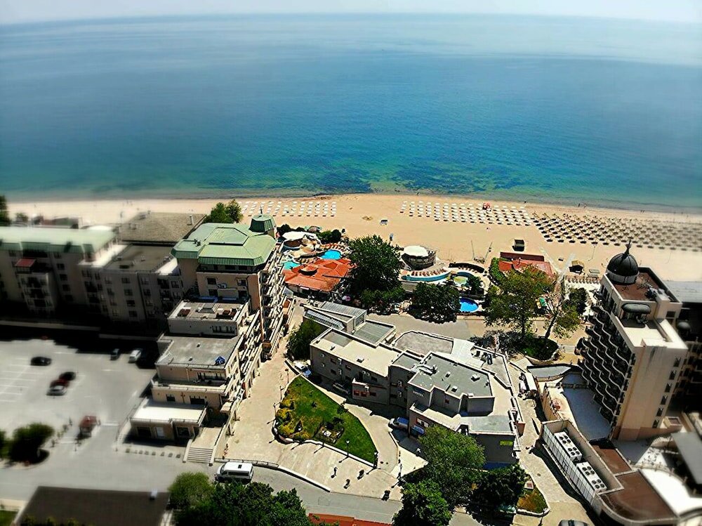 Фото 1-st Line Izvora Hotel Golden Sands