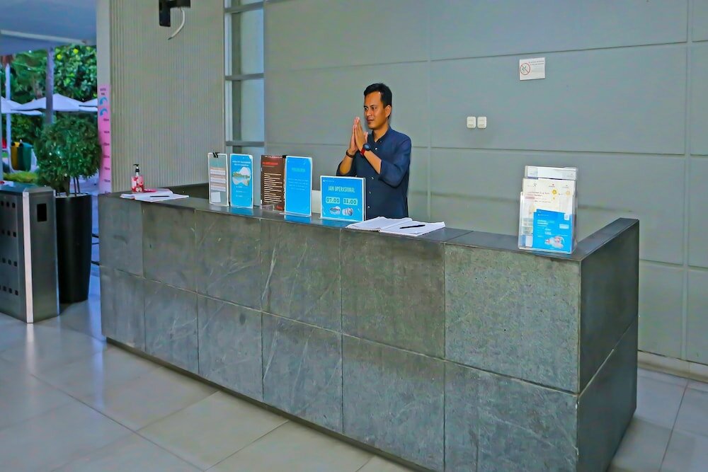 Фото Oyo 92306 Barata Hotel