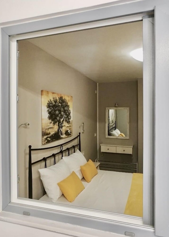 Фото PargaLand Studios & Apartments