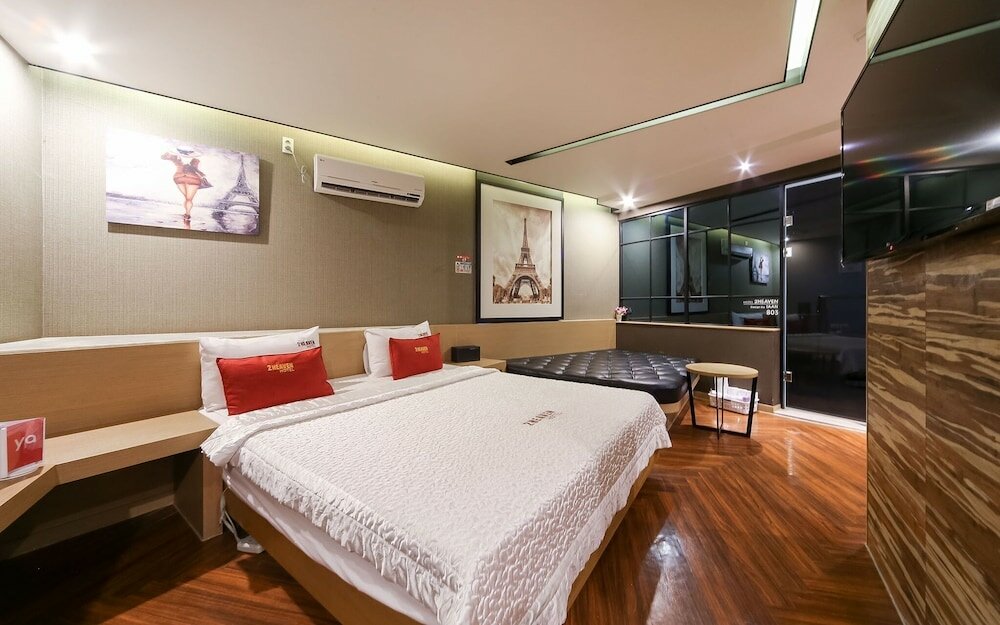 Фото Busan Deokcheon 2heaven