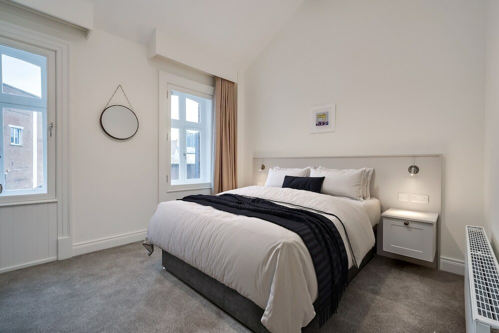 Фото Castle Buildings