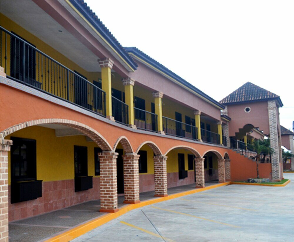 Фото отеля 4