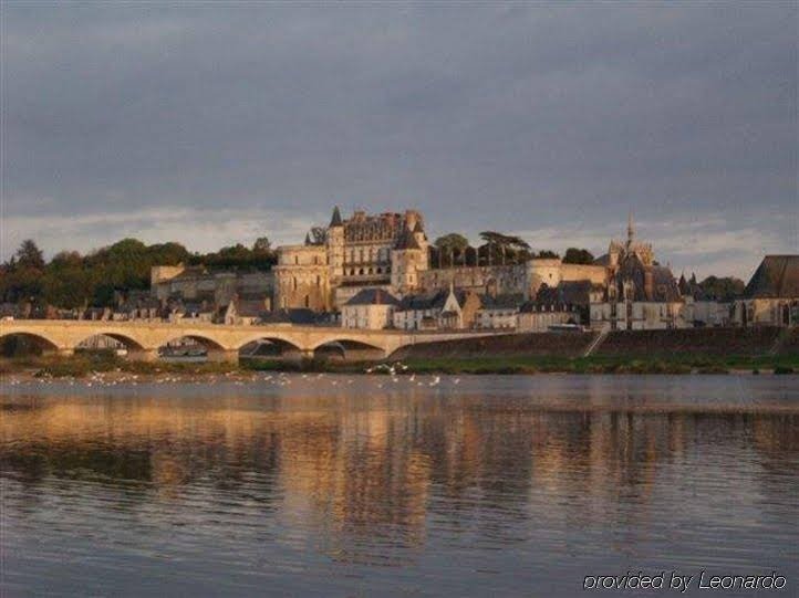 Фото Hotel Kyriad Tours Sud Chambray les Tours