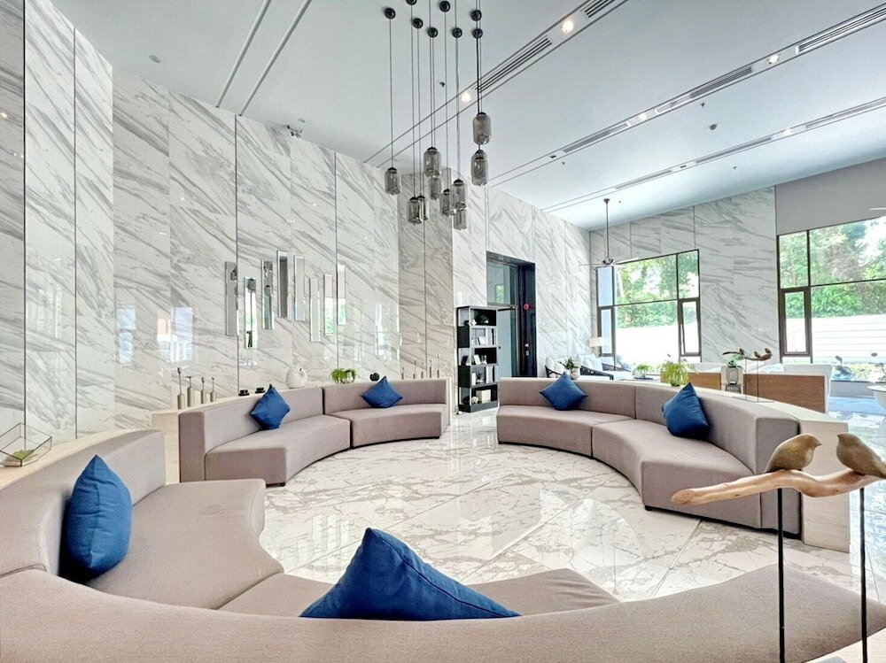 Фото Aeras Beachfront Jomtien Pattaya