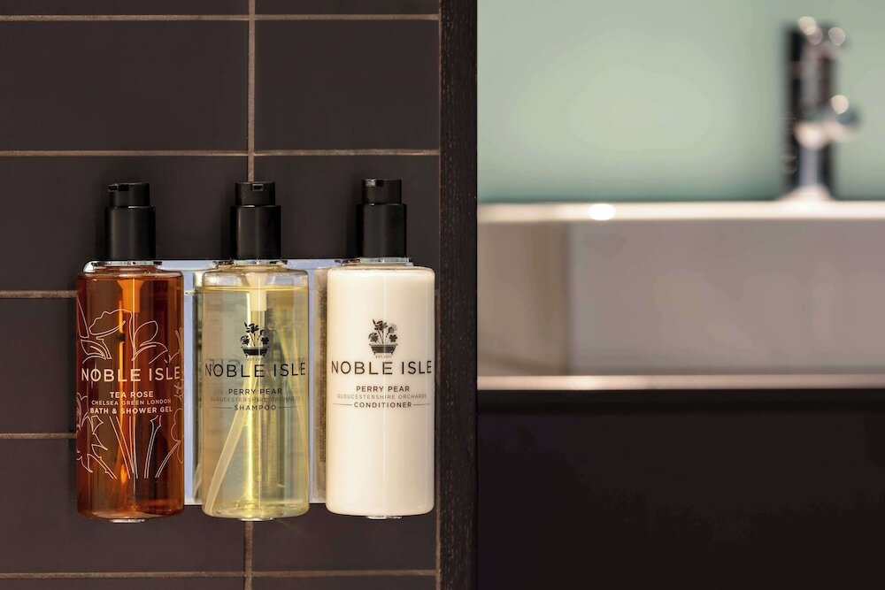 Фото Radisson Blu Edwardian New Providence Wharf Hotel, London