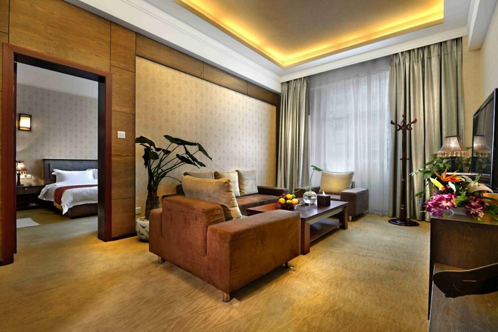 Фото Ramada Encore DaochengYading