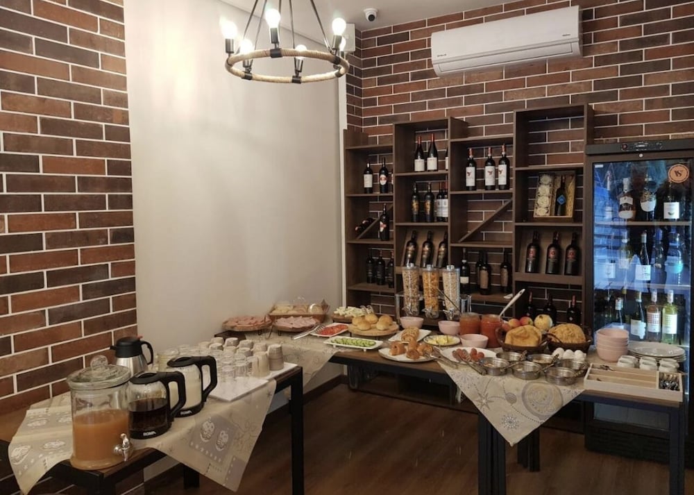 Фото Peaky Hotel