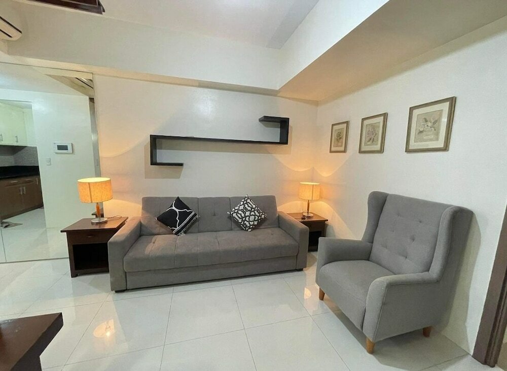 Фото Henry's Newport