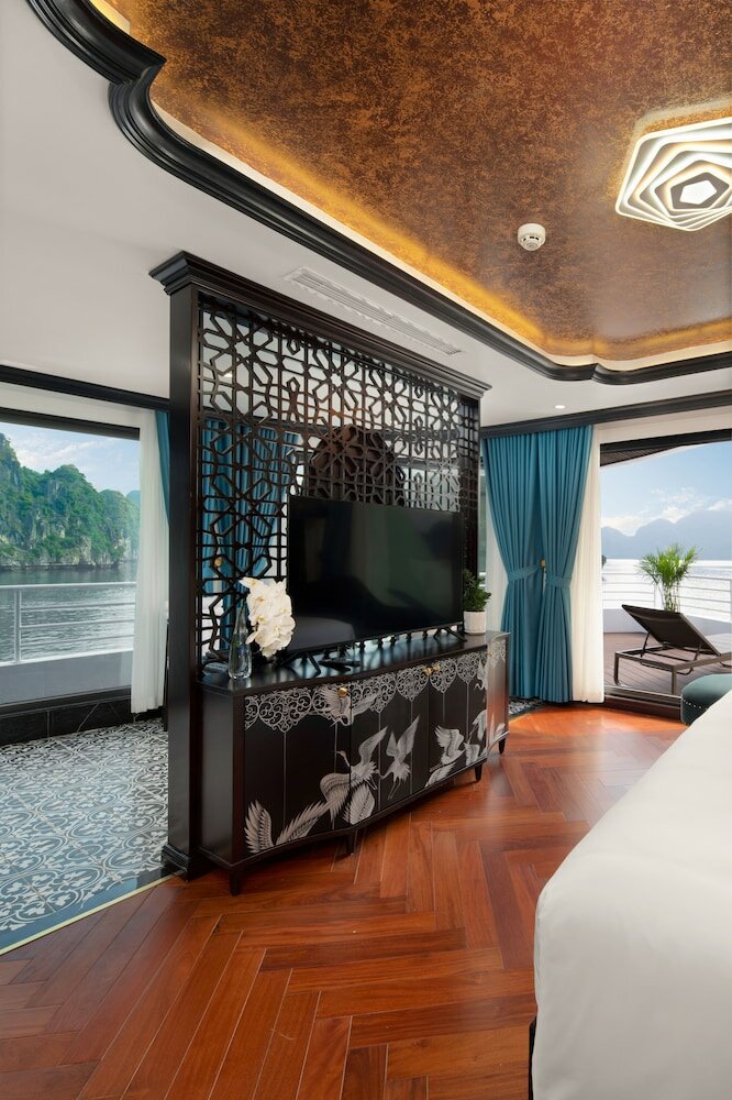 Фото Catherine Cruises