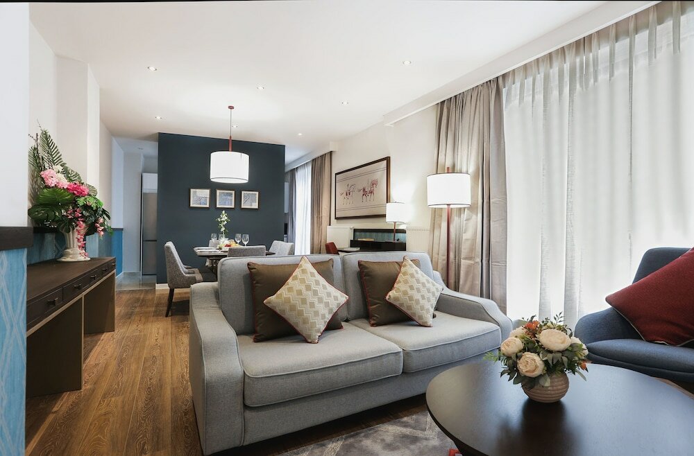 Фото Somerset City Centre Atyrau