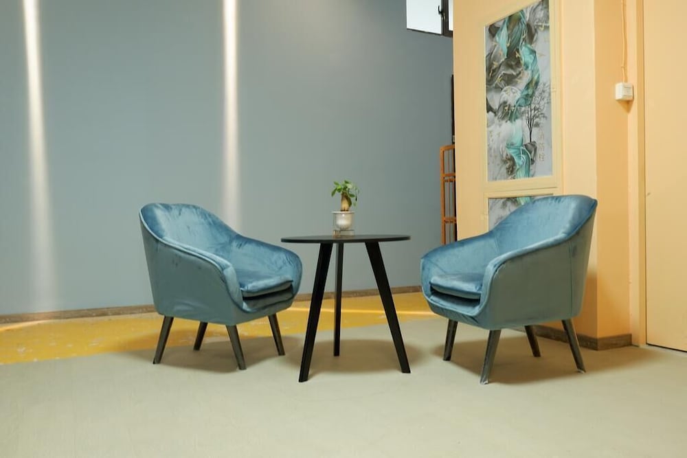 Фото East Station International Youth Hostel