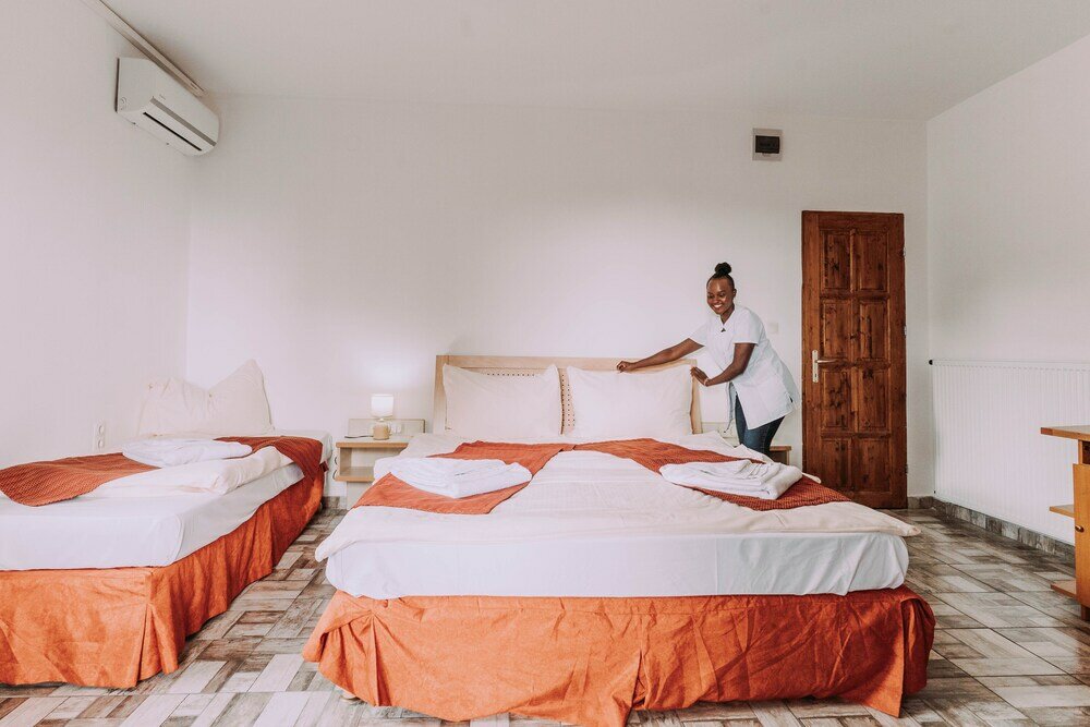 Фото Fenyves Hotel