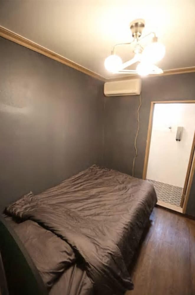 Фото Yeongdeungpo Dadareum Guest House