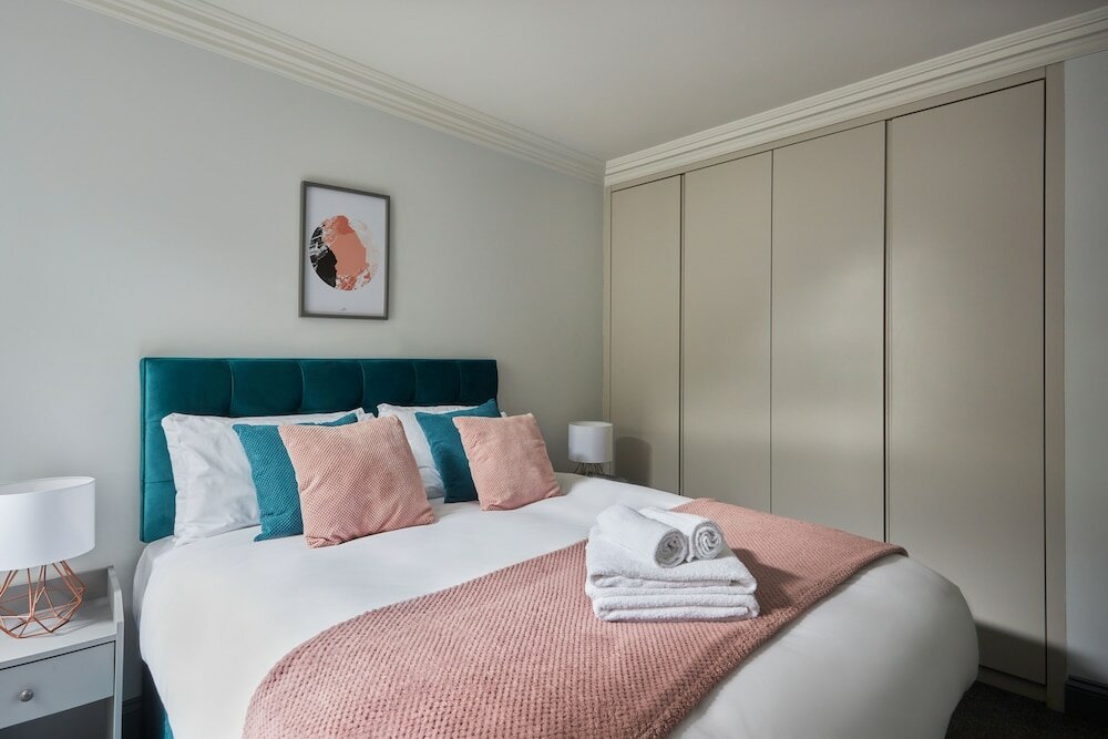 Фото 6 Ongar Road by Flying Butler