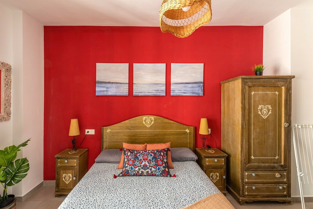 Фото Skysea Holidays City Center Suites