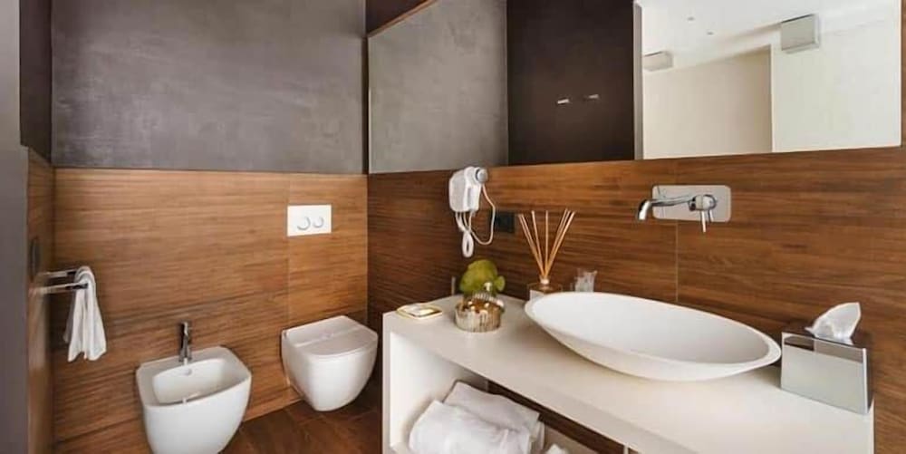 Фото Dc Collection Spagna