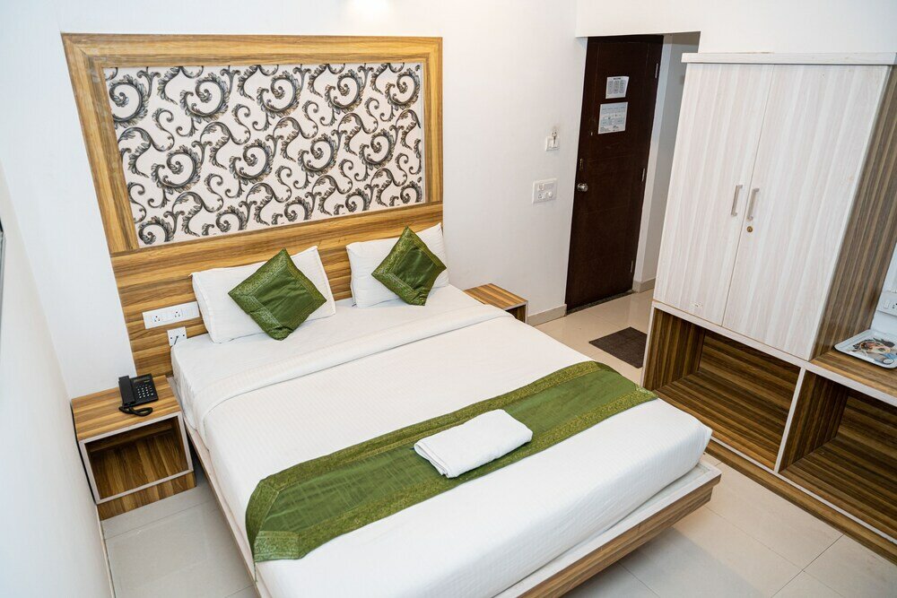 Фото Hotel Dhruv Palace Bengaluru