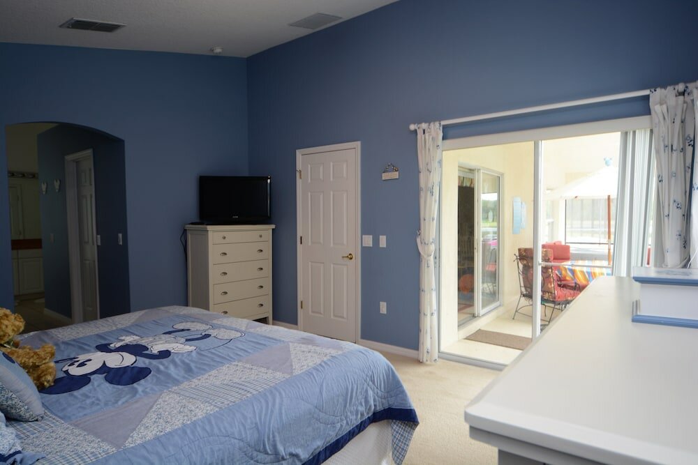 Фото 4726 4-bedroom Pool Home, cumbrian Lakes Kissimmee