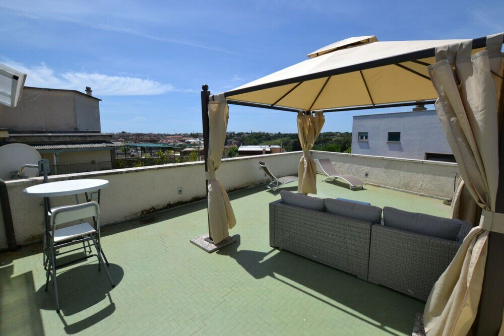 Фото Wonder Penthouse Attic