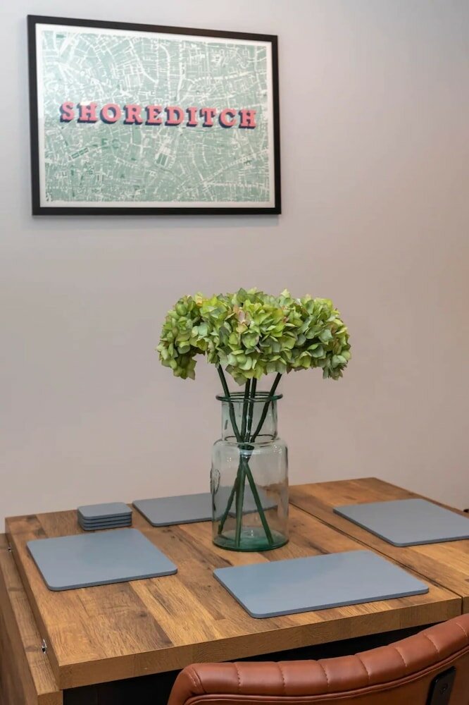 Фото Stylish & Luxurious 2 Bedroom Flat - Shoreditch