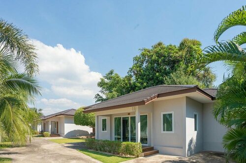 Гостиница Akard Private Villas Sattahip в Саттахипе