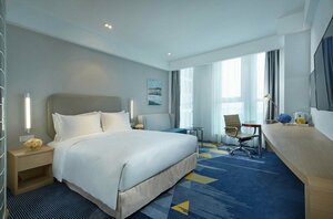 Гостиница Holiday Inn Express Qingdao West Coast Golden Beach