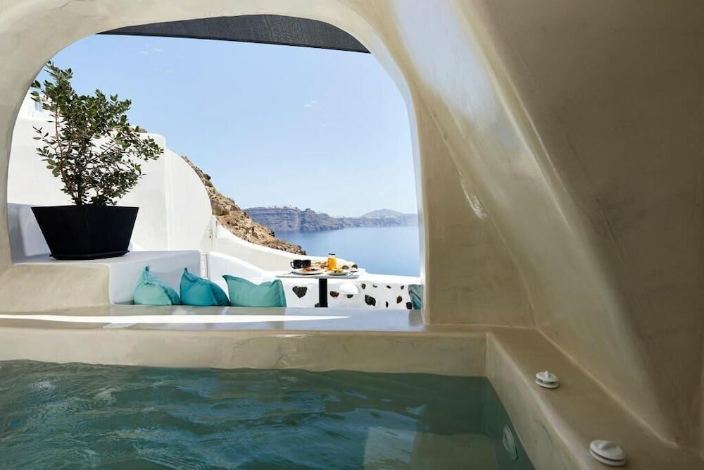 Фото Blue Art Caves