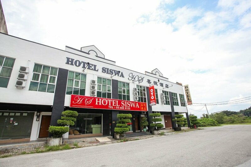 Гостиница Oyo 89539 Hotel Siswa