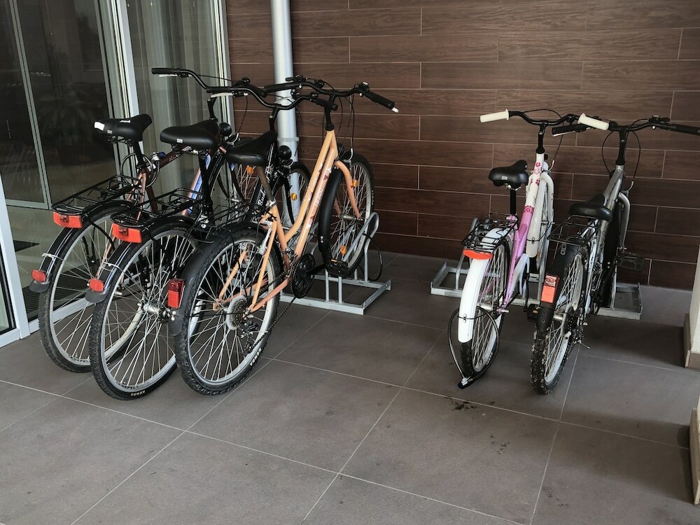 Фото Отель Outlet Polgár