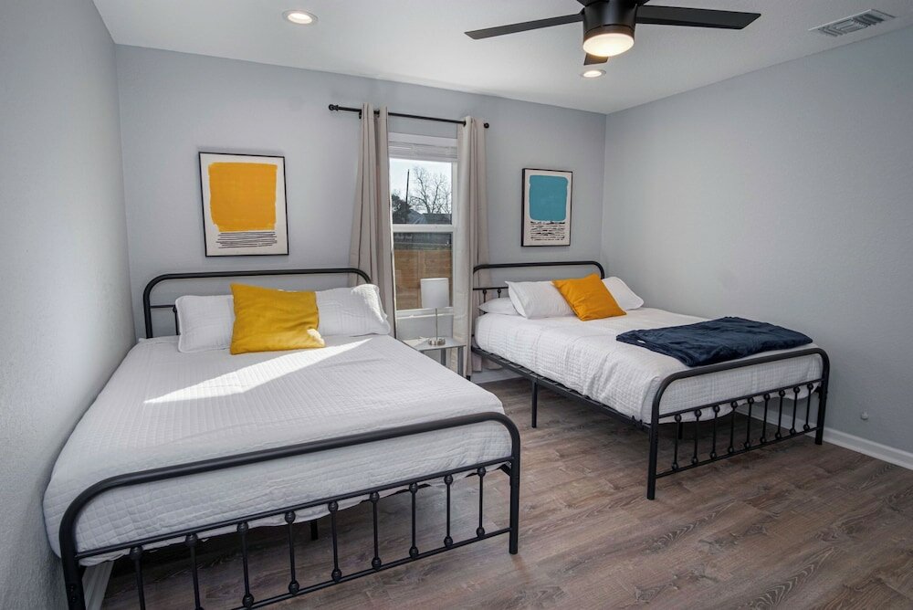 Фото Adorable 4br 2ba Close to Riverwalk and Downtown