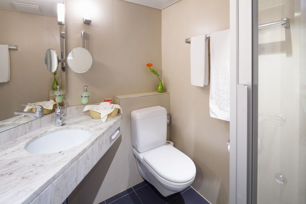 Фото Ramada by Wyndham Baden Hotel du Parc