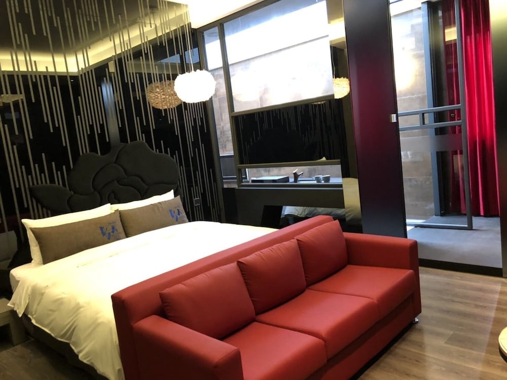 Фото Birdman Motel