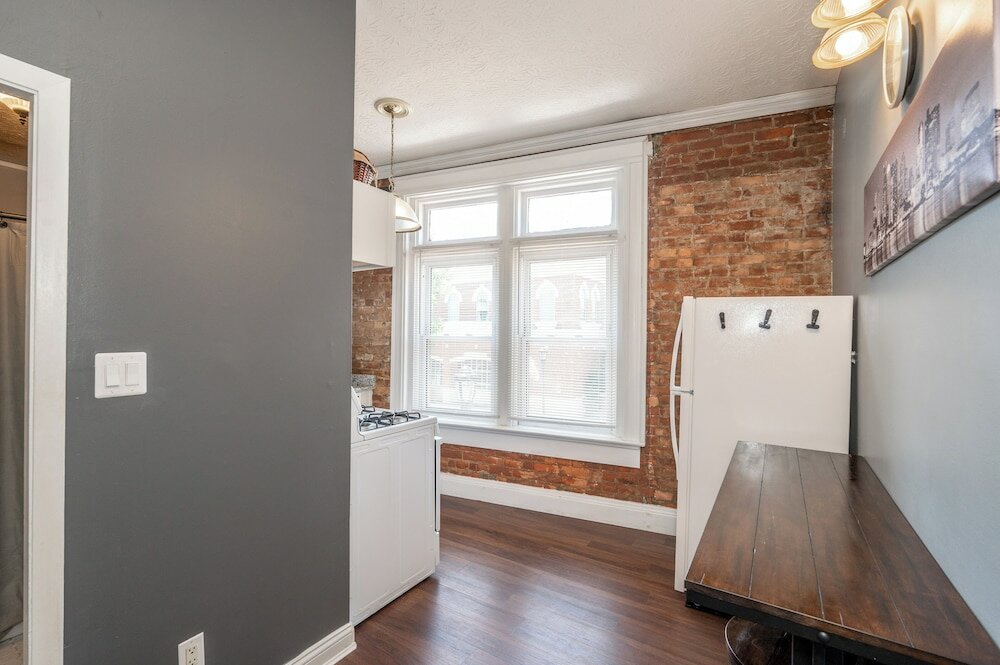 Фото Monmouth Loft 1