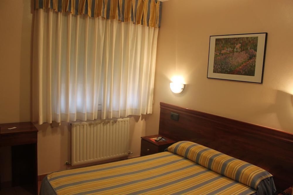 Фото Hotel Valdés