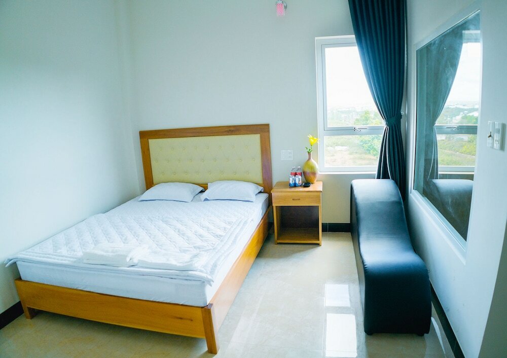 Фото Hong Ha Hotel