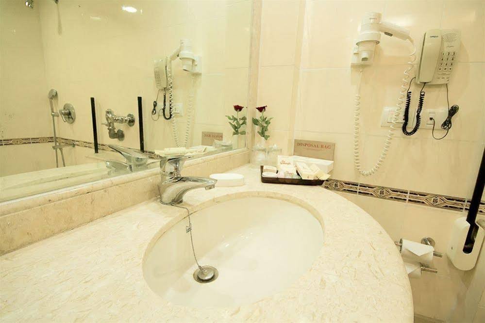 Фото The Connaught, New Delhi - Ihcl SeleQtions