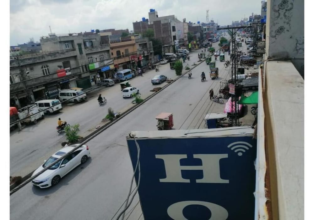 Фото отеля 3