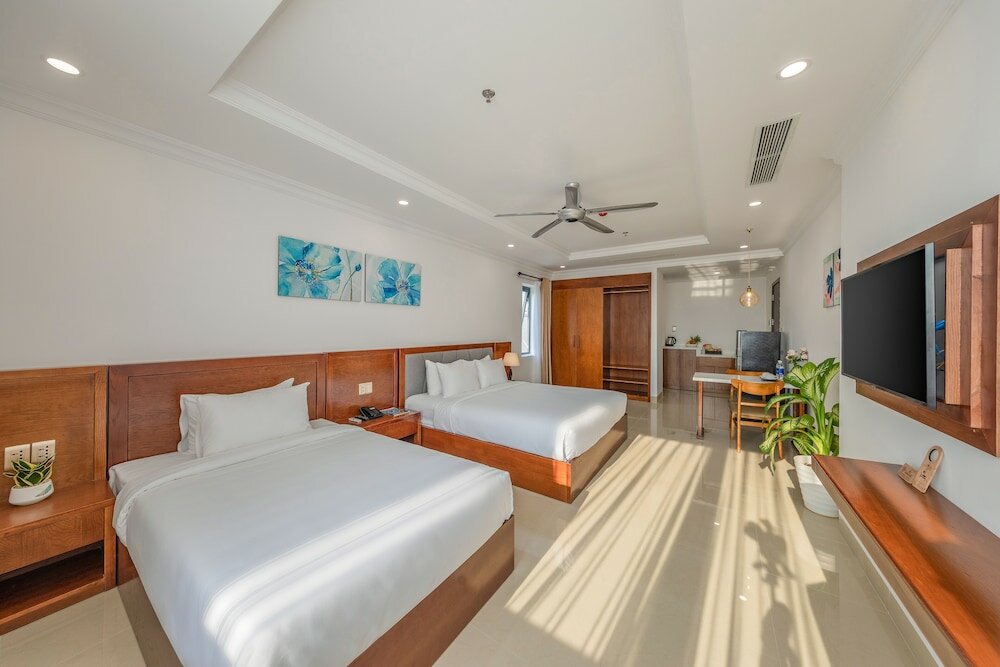 Фото Kiwi Hotel & Apartments