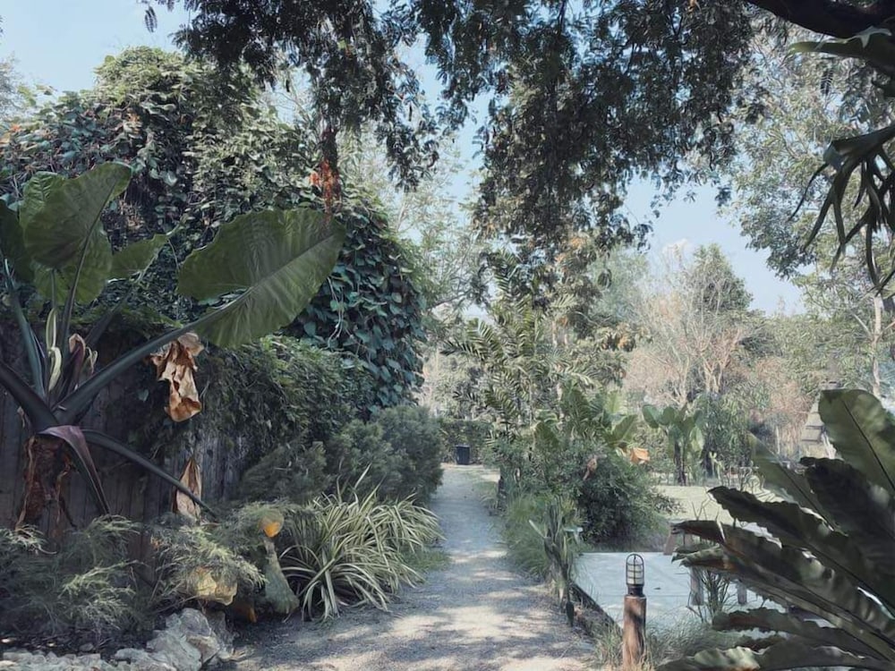 Фото Rewild Camp And Cafe