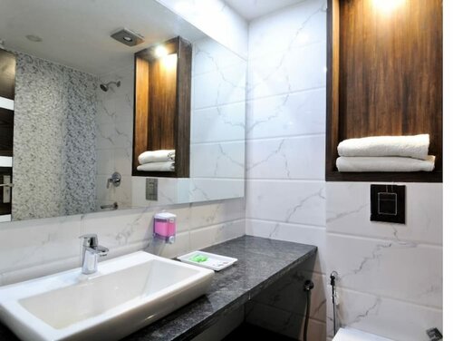 Гостиница Hotel Lee Benz в Дели