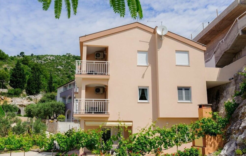 Фото Ljuba - in Center & Close to the Beach - A3