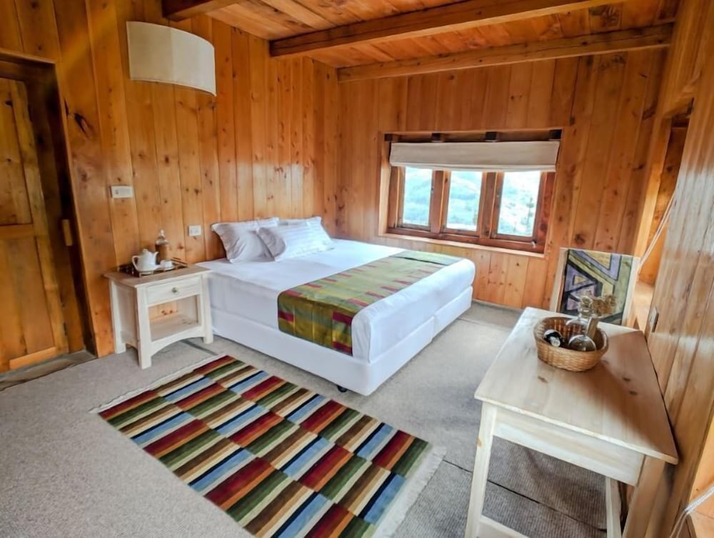 Фото Kyirmu Lodge Phaplu