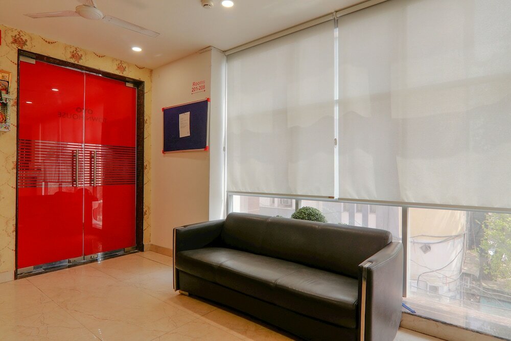 Фото Fabexpress The Mall Inn