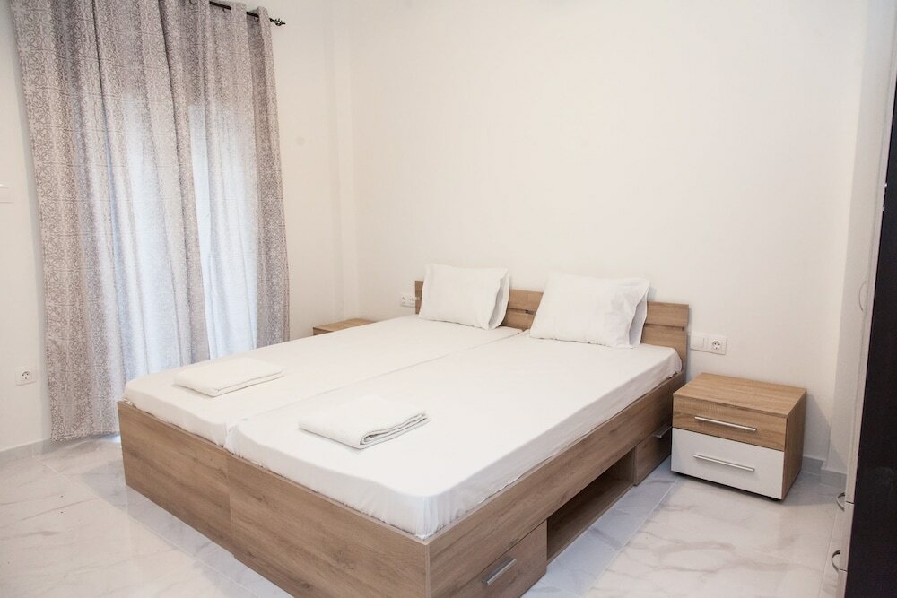 Фото 3 bedroom apartment at Koridallos square